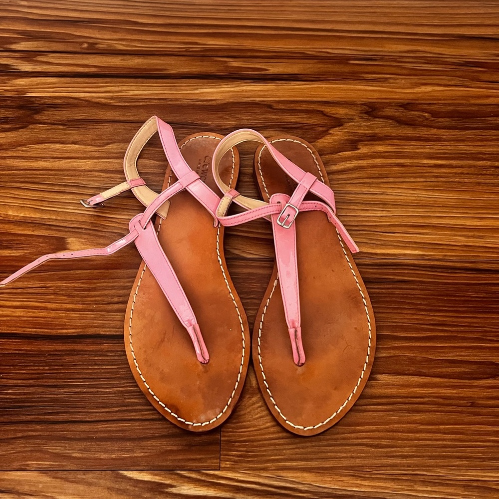 sandals bundle - Picture 4 of 5